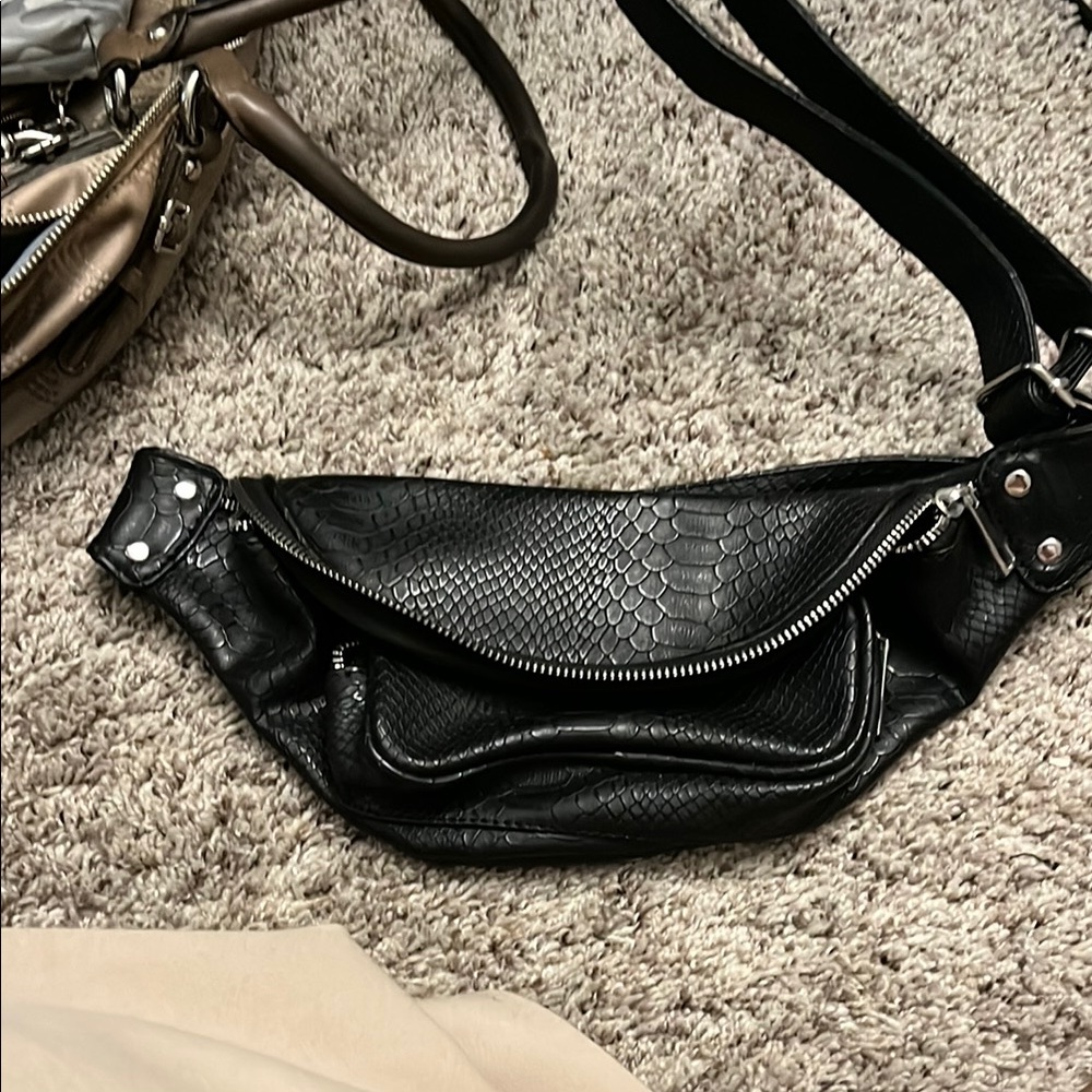 Black Textured Women's Bag